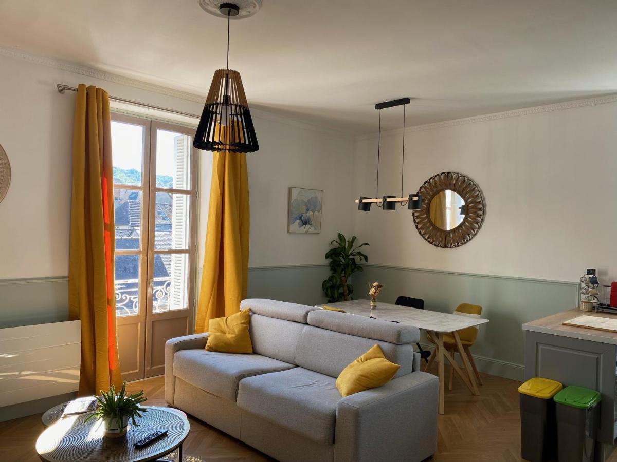 Magnifique Appartement Climatise - Classe 4 Etoiles Terrasson المظهر الخارجي الصورة